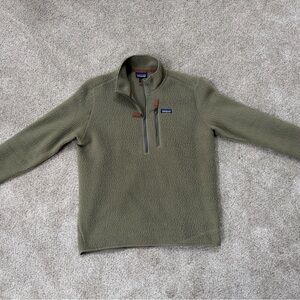Patagonia Men's XL Olive Green Furry Half-Zip Fleece Pullover